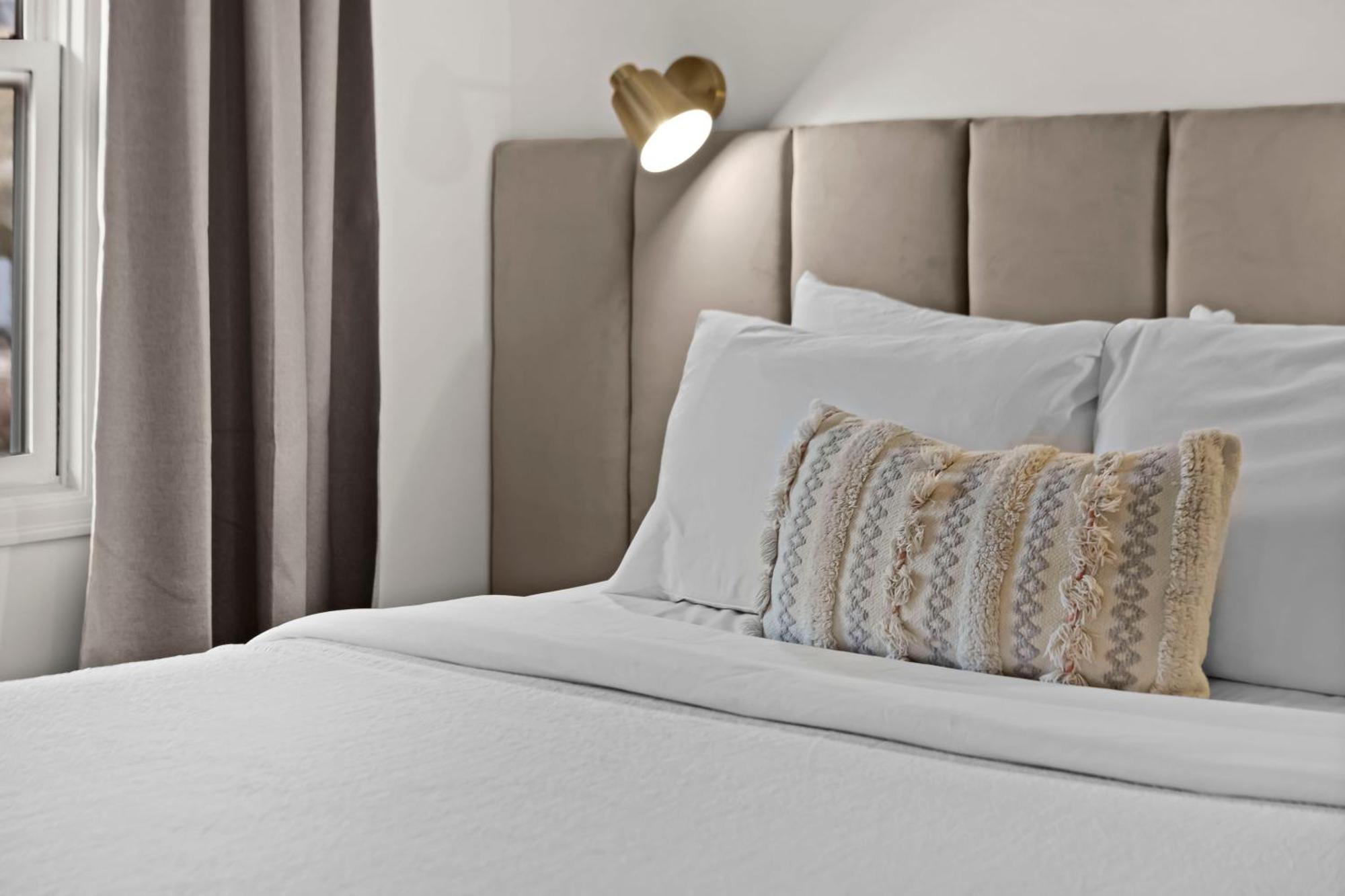 One-Bedroom Suite,1758605787:JPEG